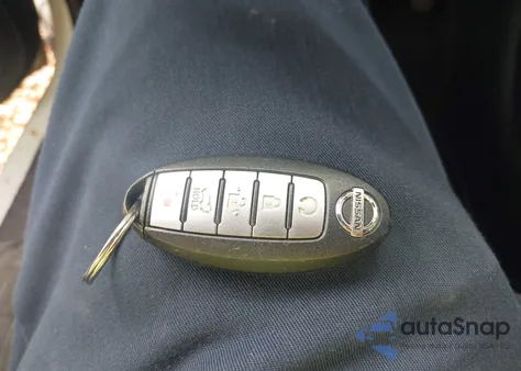 2017 Nissan Rogue Sv from USA, damaged, VIN 5N1AT2MV2HC881142